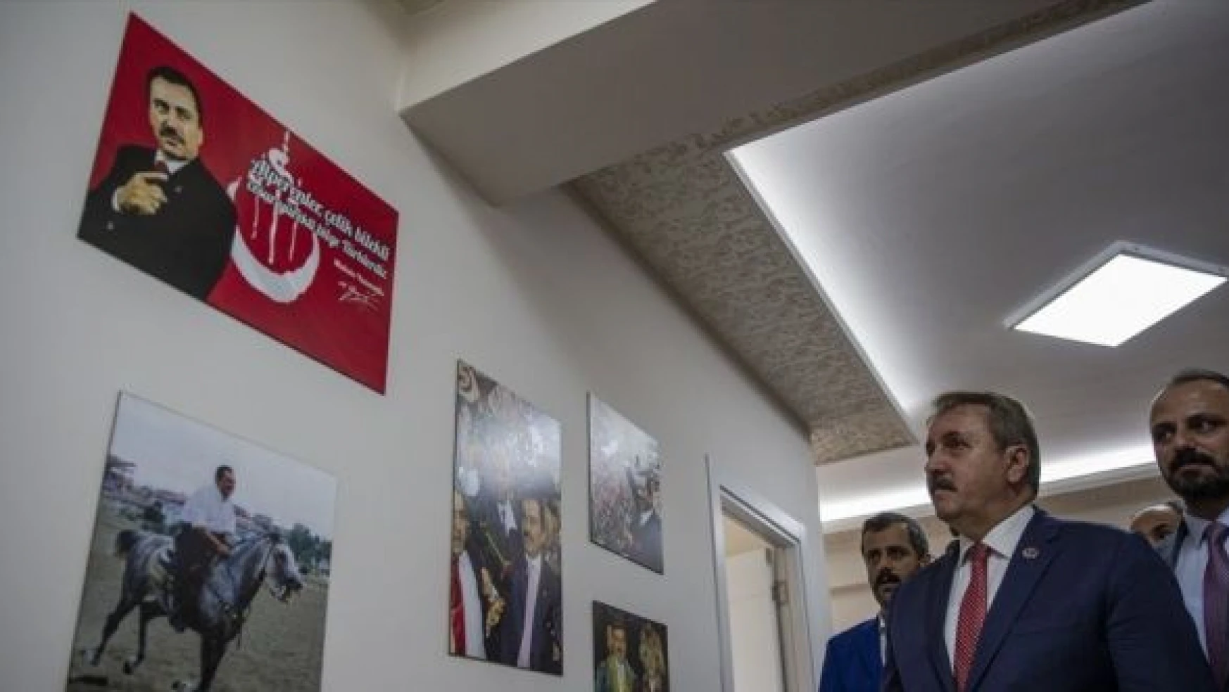 BBP Genel Başkanı Destici, Erzurum'da Alperen Ocakları İl Başkanlığının açılışını yaptı