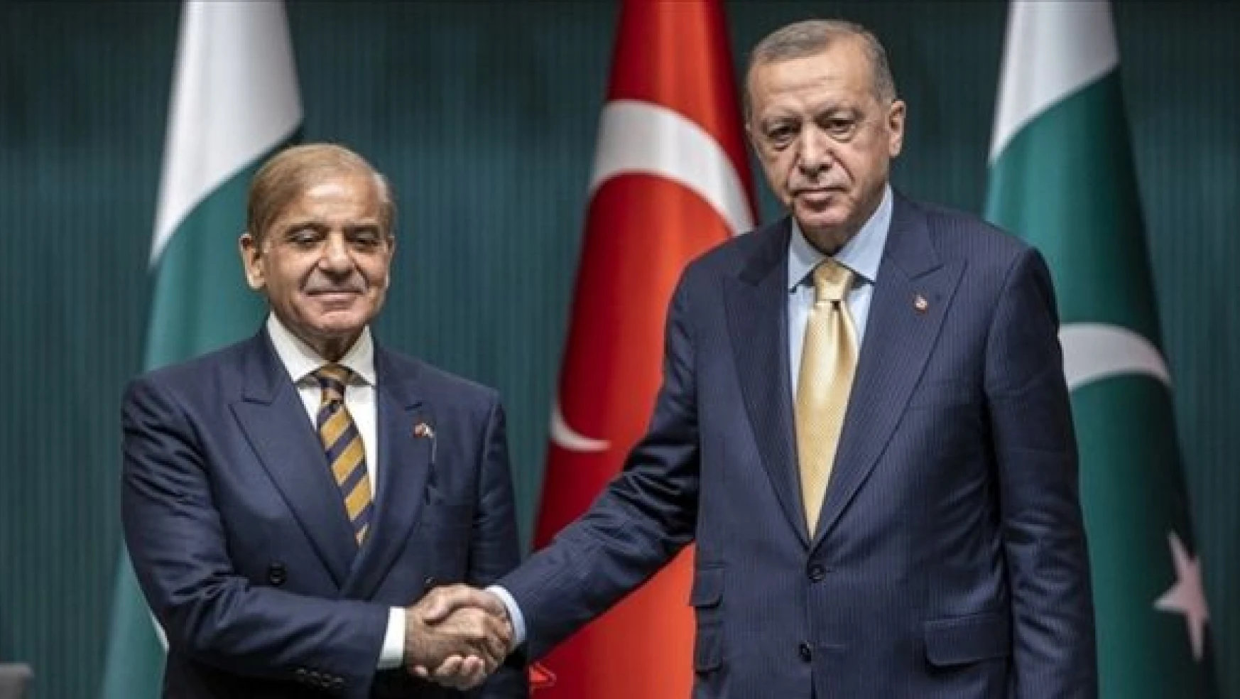 Cumhurbaşkanı Erdoğan, Pakistan Başbakanı Şerif ile görüştü