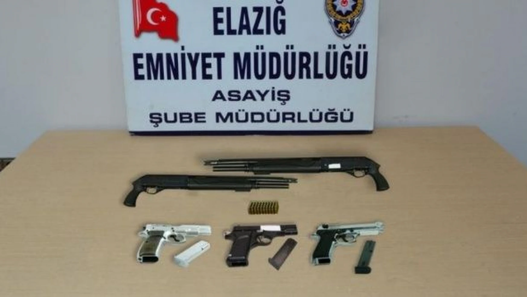 Elazığ'da 11 kişi tutuklandı