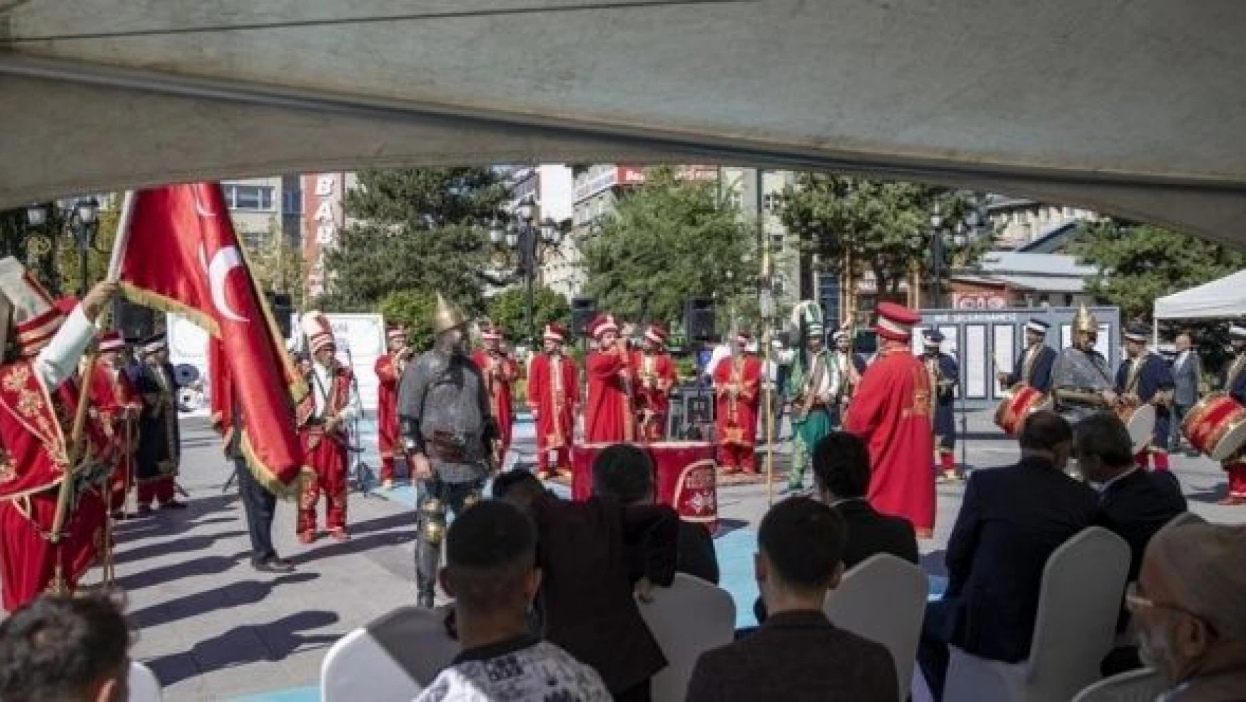 Erzurum'da 'Ahilik Haftası' dolayısıyla şet kuşatma töreni yapıldı