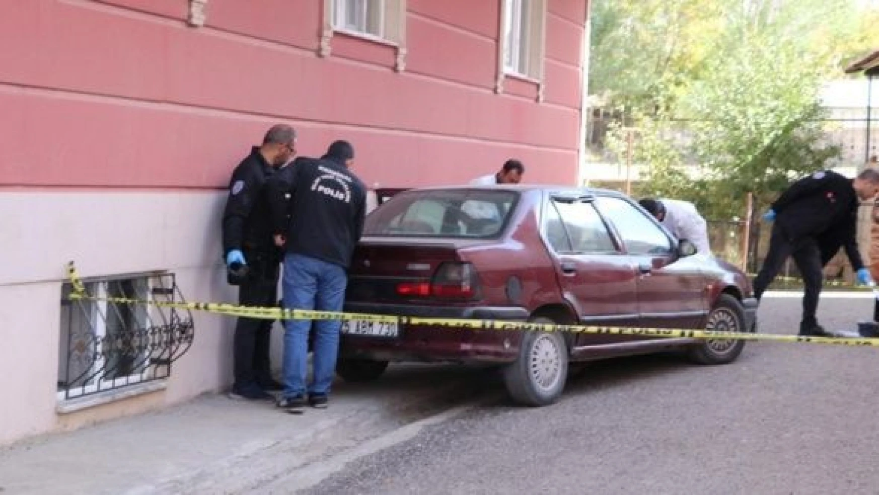 Erzurum'da talihsiz kaza: çocuk aracın altında kaldı