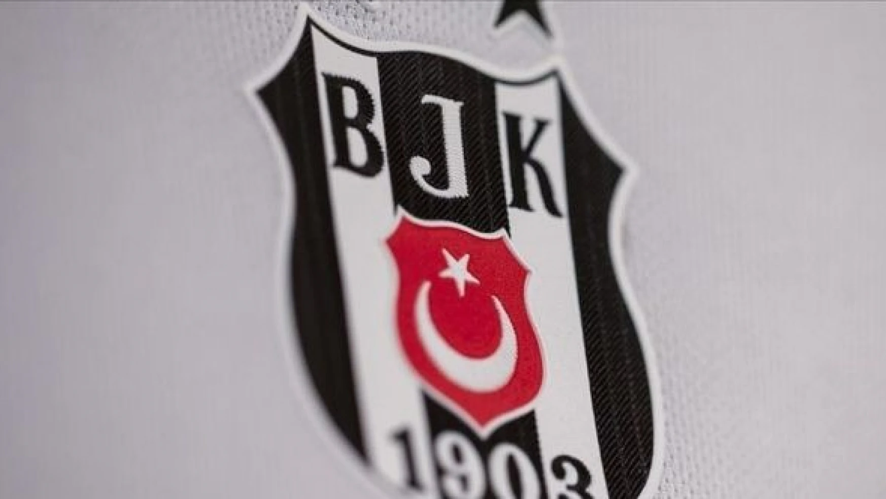Beşiktaş 4 futbolcuyla anlaştı