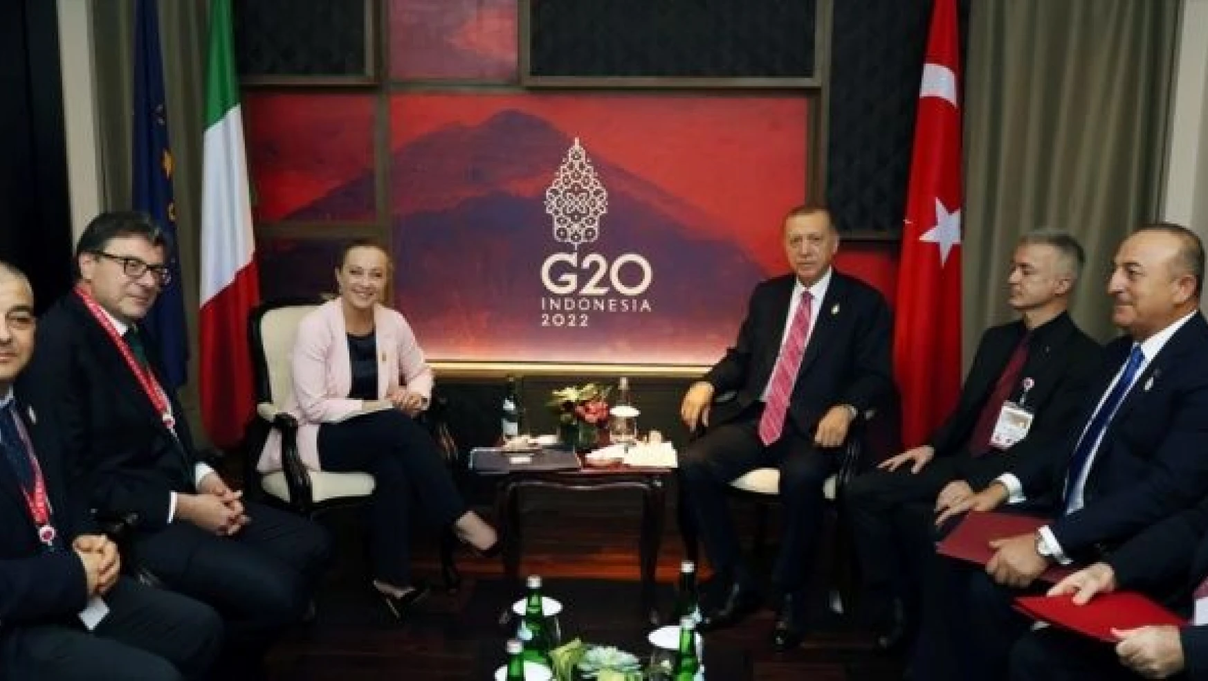 Erdoğan, İtalya Başbakanı Meloni ile bir araya geldi