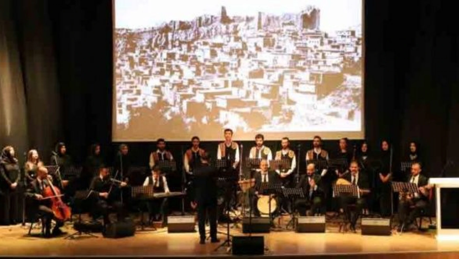 Elazığ'da Fırat Üniversitesi'nde Harput müziği konseri düzenlendi