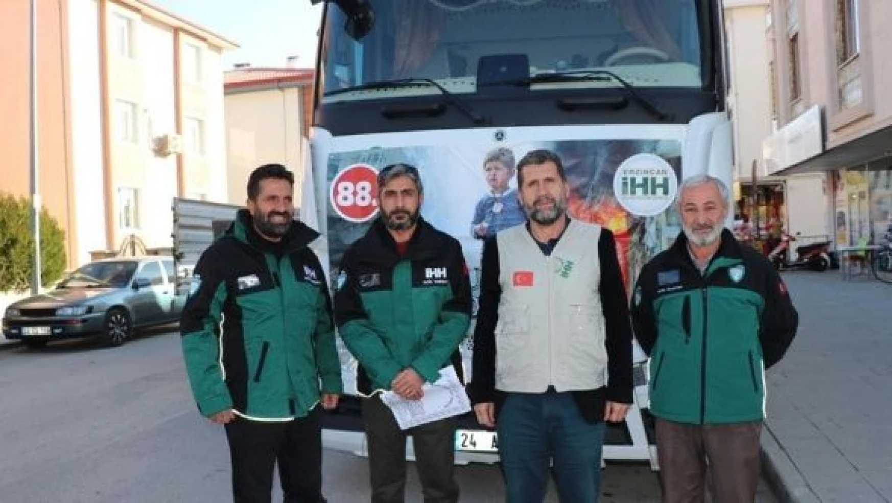 Erzincan'dan İdlib'e 27 ton kömür yardımı