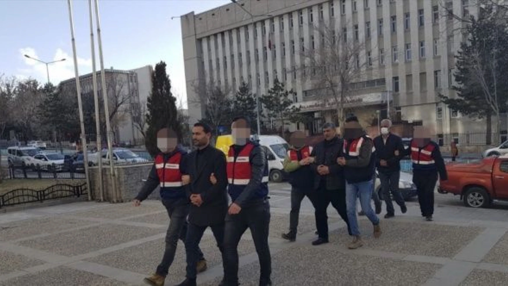 Erzurum'da PKK/KCK propagandası yapan şüpheliler gözaltına alındı