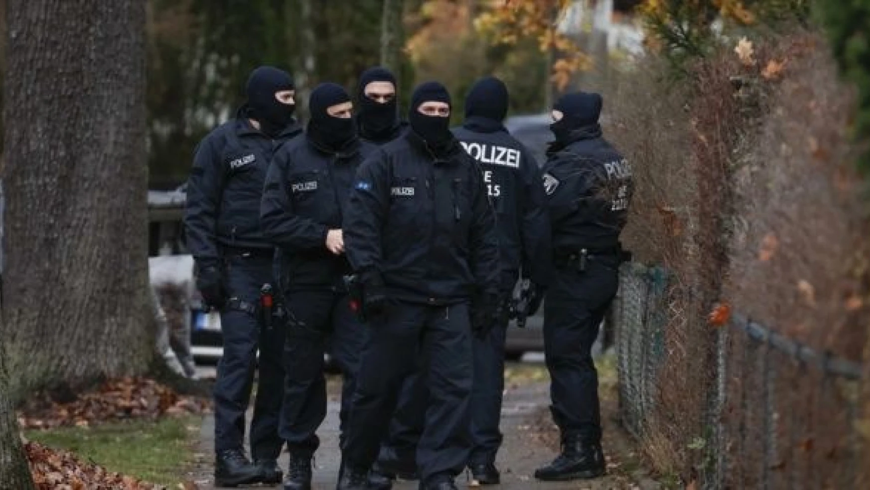 Almanya'da silahlı darbe planı  : 8 tutuklu