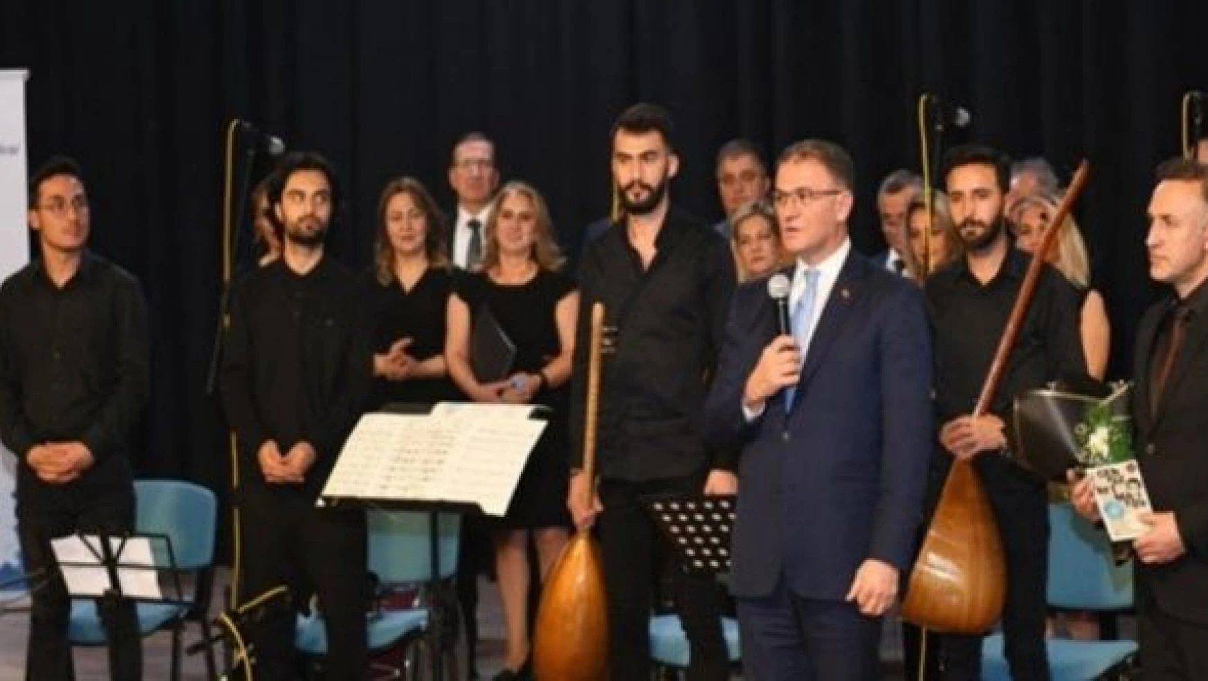 Van YYÜ'de Neşet Ertaş'ı anma konseri düzenlendi