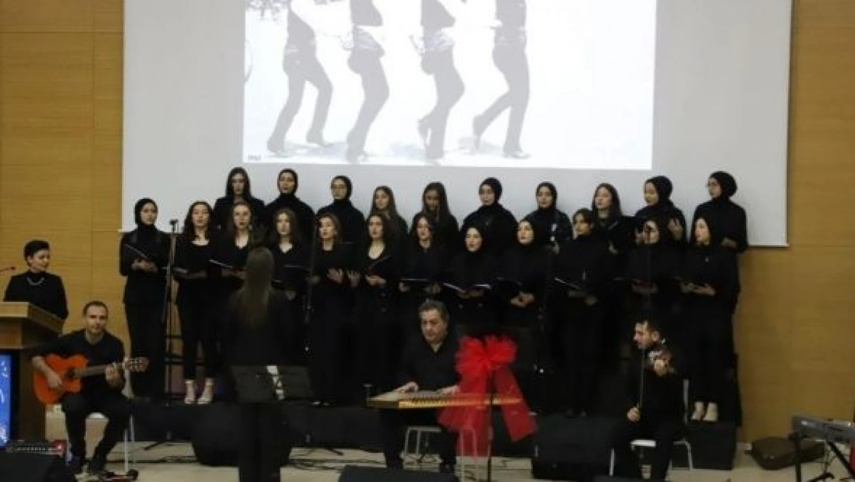 Bayburt'ta Türk sanat müziği rüzgarı
