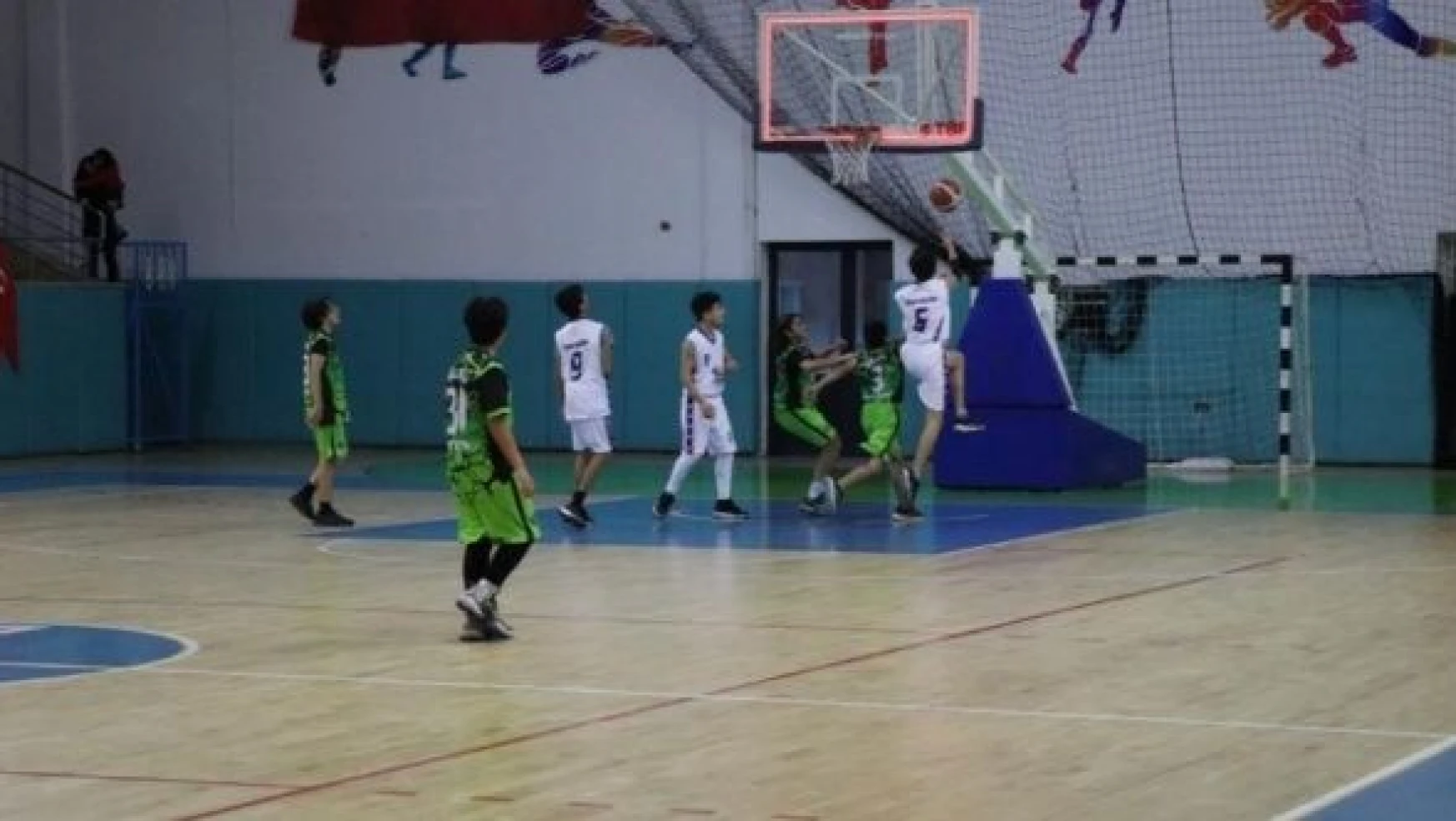 Elazığ'da basketbol gençler il şampiyonası heyecanı