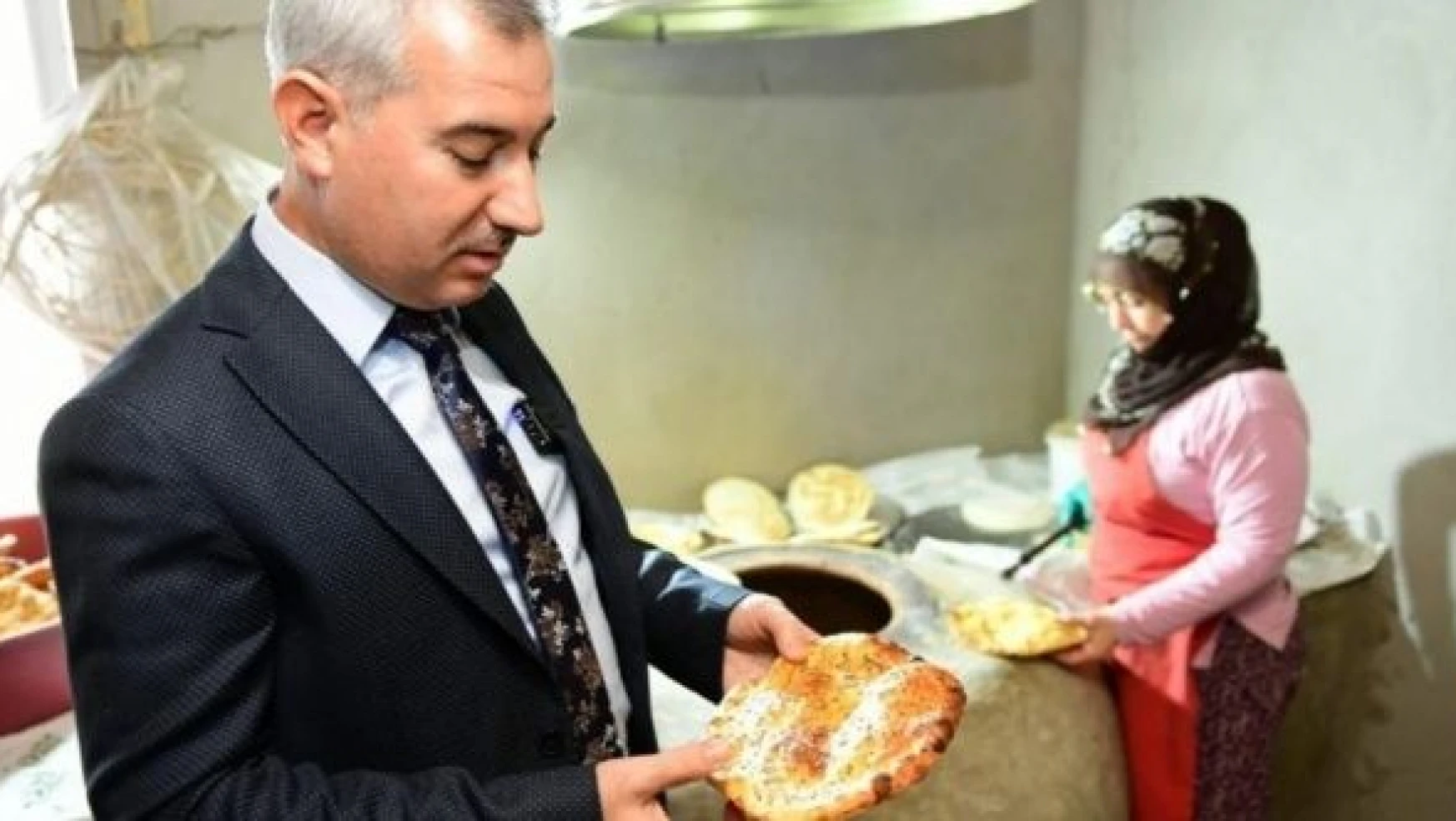 İşletmelere Malatya'nın geleneksel tadı 'Bilik Ekmeği' tescil belgesi verildi