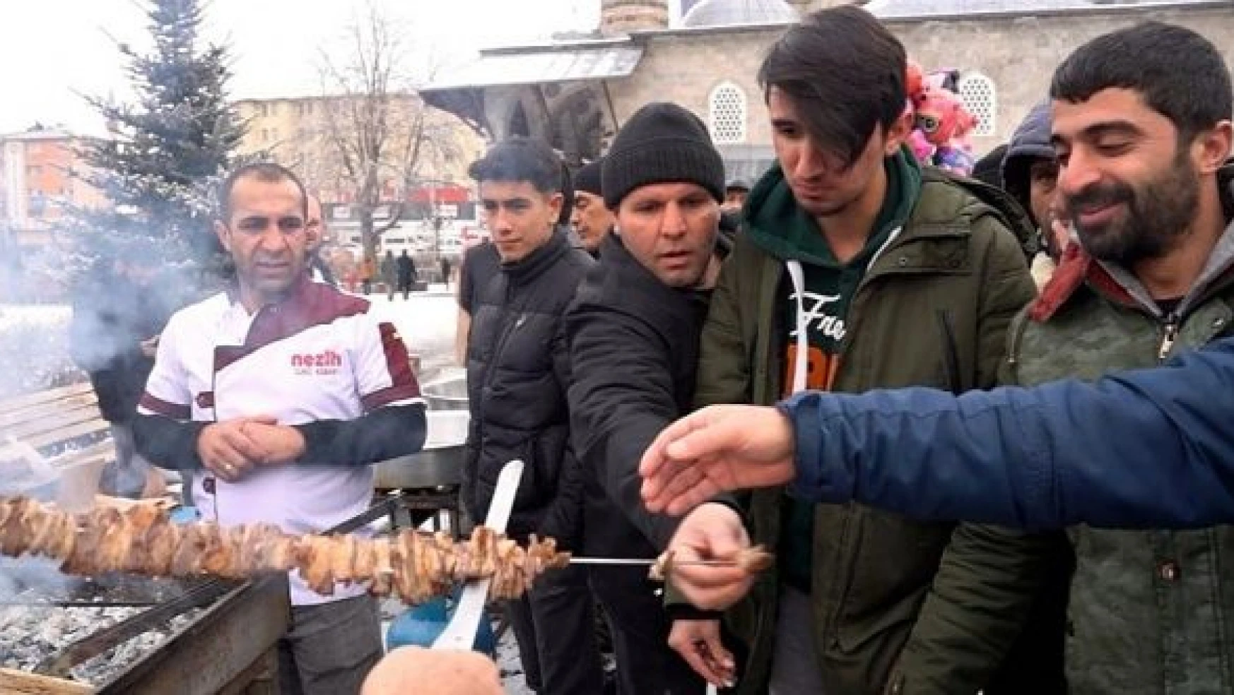 Türkiye'nin en uzun cağ kebabı yapıldı