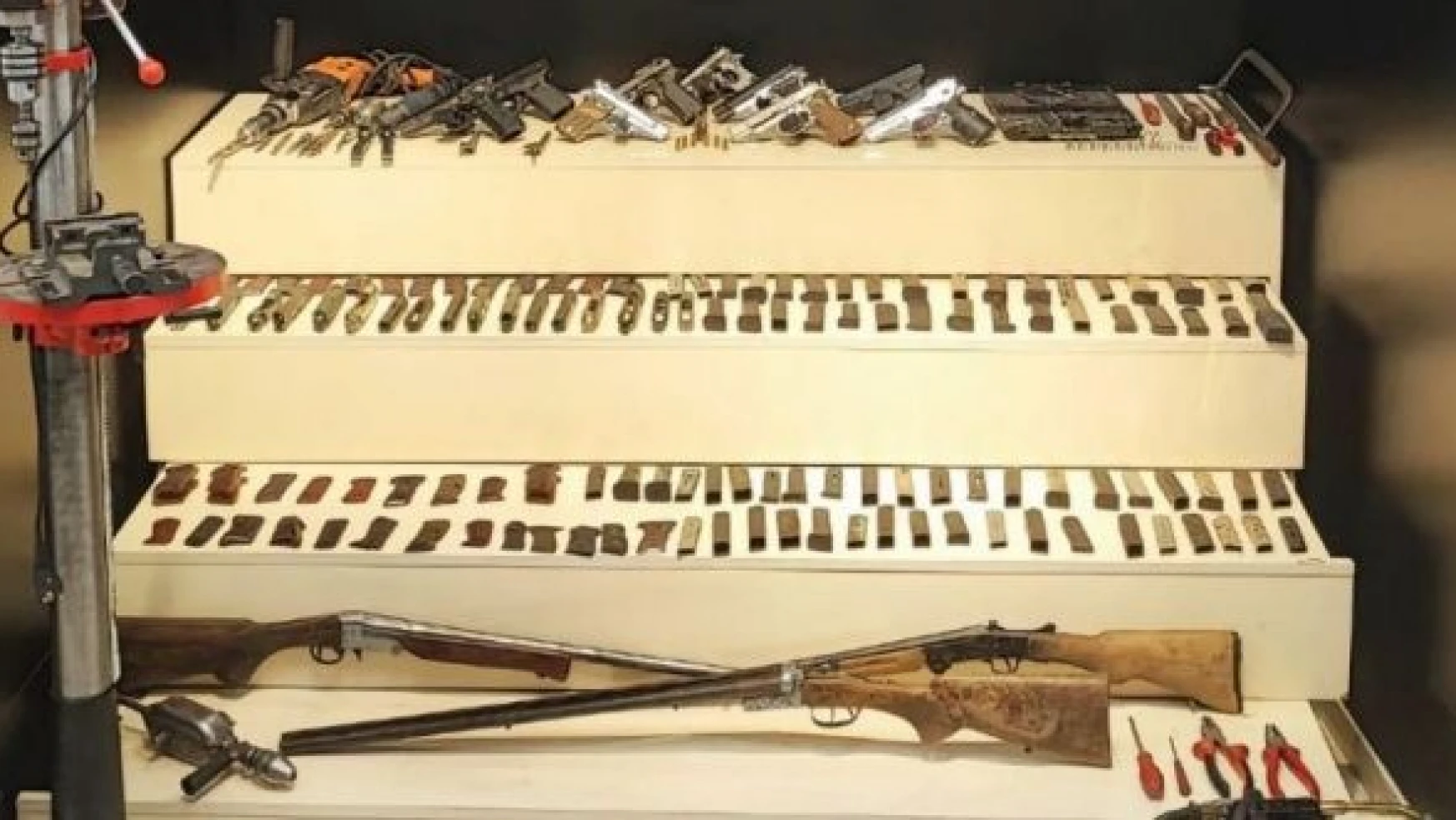 Van'da 'Silah İmalatı ve Ticareti' operasyonu