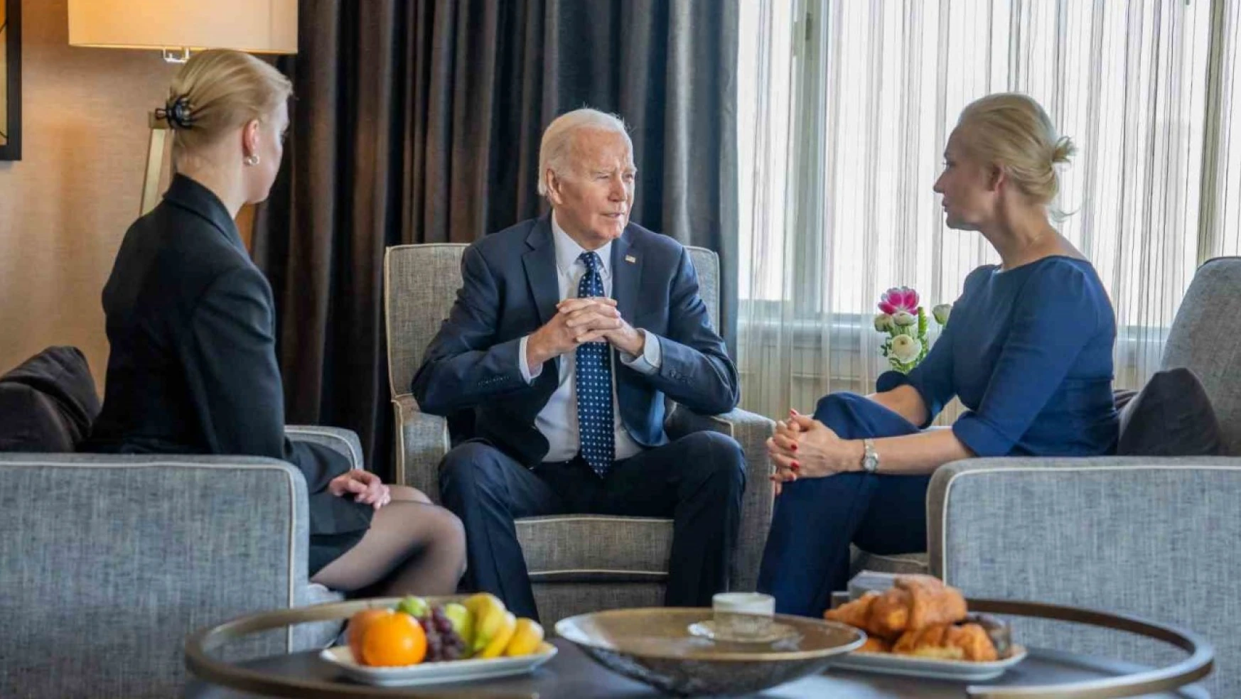 ABD Başkanı Biden, hapiste ölen muhalif Rus lider Navalny'nin eşi ve kızıyla görüştü