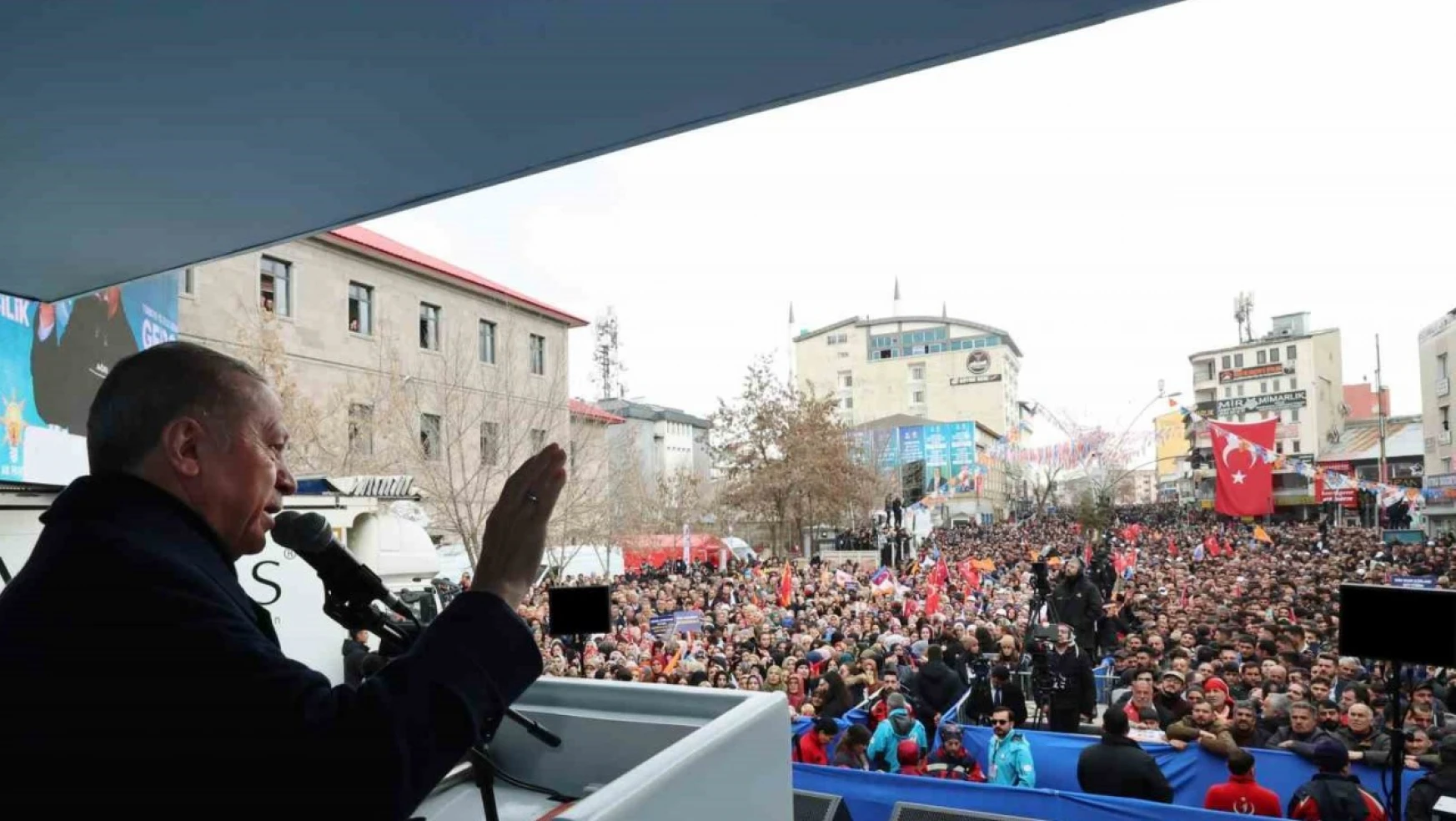 Cumhurbaşkanı Erdoğan, Ağrı mitinginde konuştu: 'Başka Ağrı yok, başka Türkiye yok'