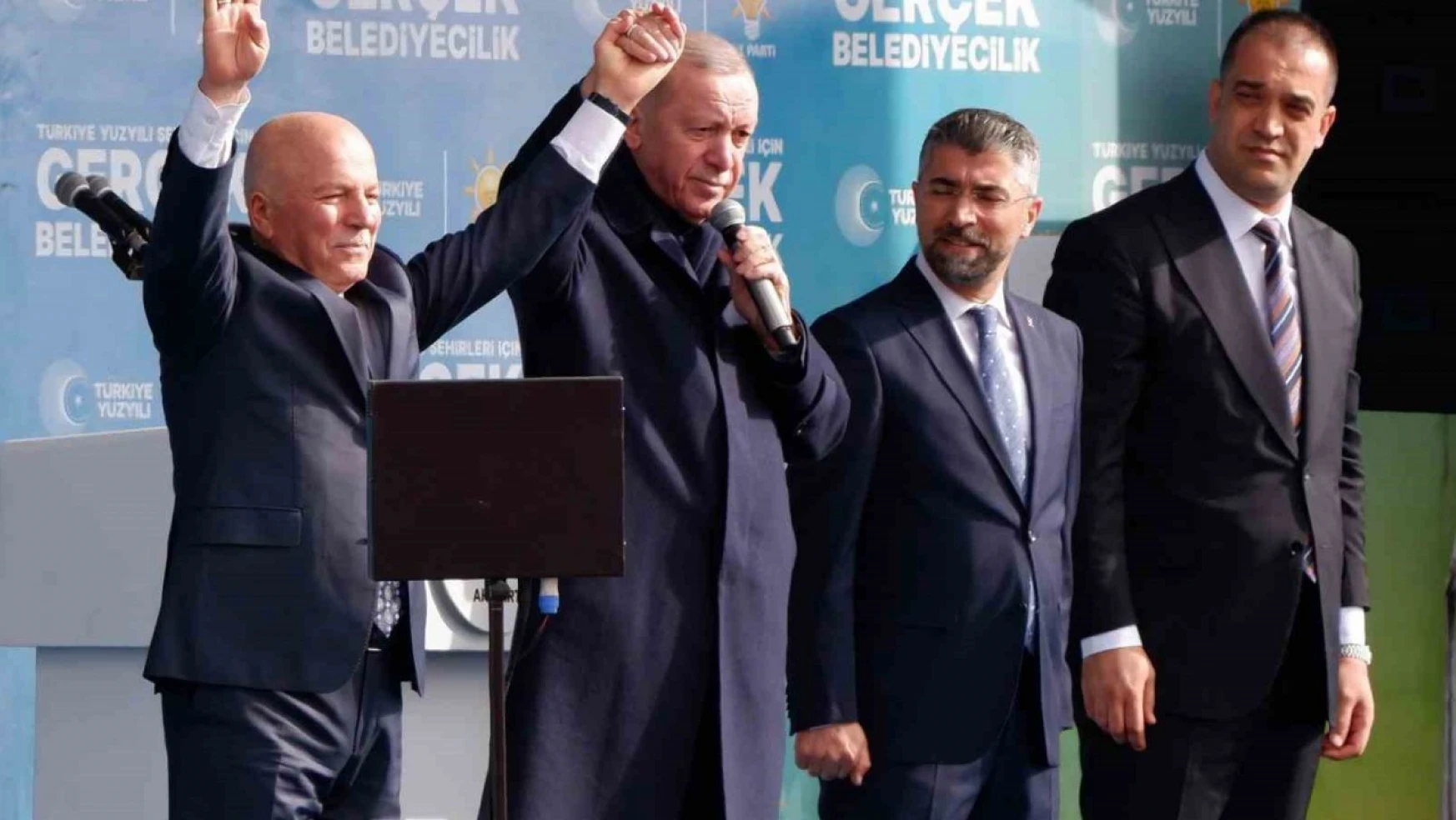 Cumhurbaşkanı Erdoğan Erzurum'da Cumhur İttifakı adaylarını tanıttı
