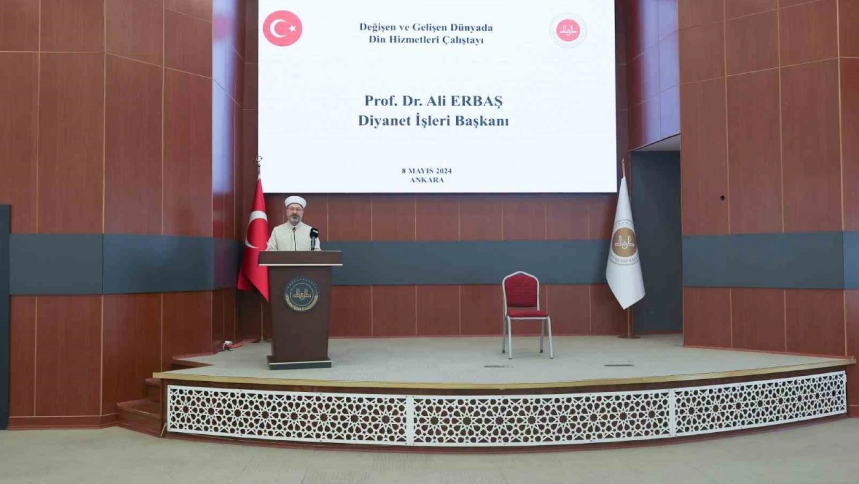 Diyanet İşleri Başkanı Erbaş: 'İslam'ın rahmet mesajlarıyla insanları buluşturmanın heyecanı içerisinde olmalıyız'
