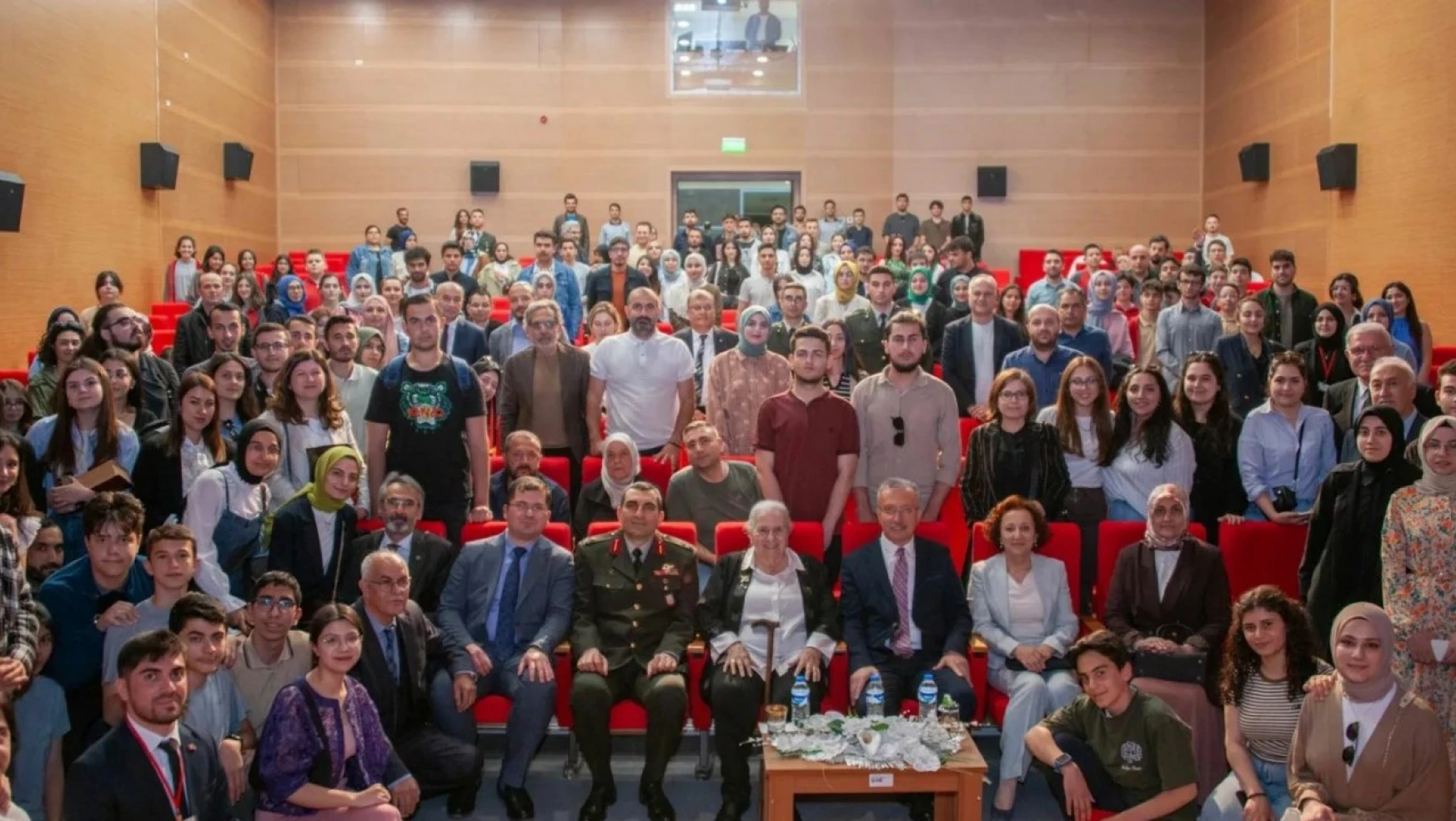 EBYÜ'de 'Kazım Karabekir Paşa' konferansı gerçekleştirildi