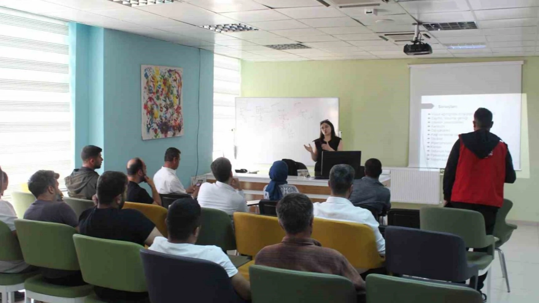 Erciş'te sağlıklı beslenme eğitim semineri verildi