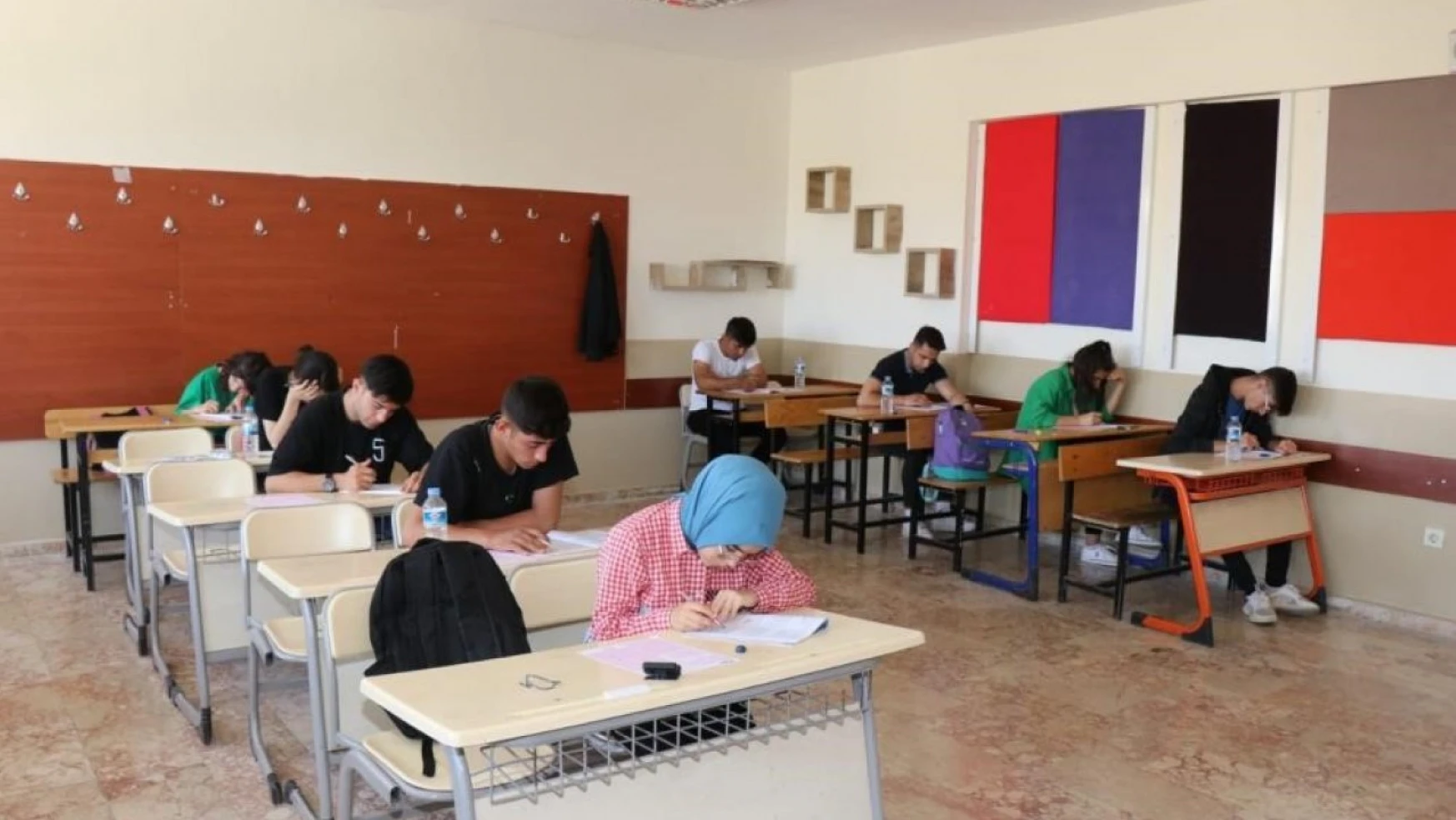 Erzincan'da 2 bin 678 öğrenci LGS'de ter dökecek