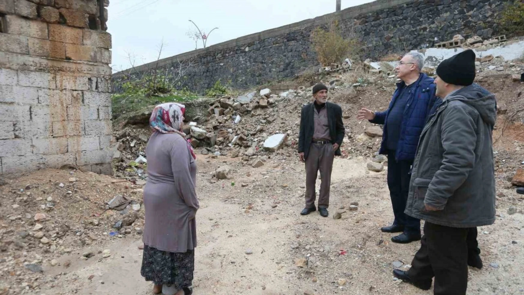Gaziantep'te yoğun yağışın ardından su baskını olan evlere destek