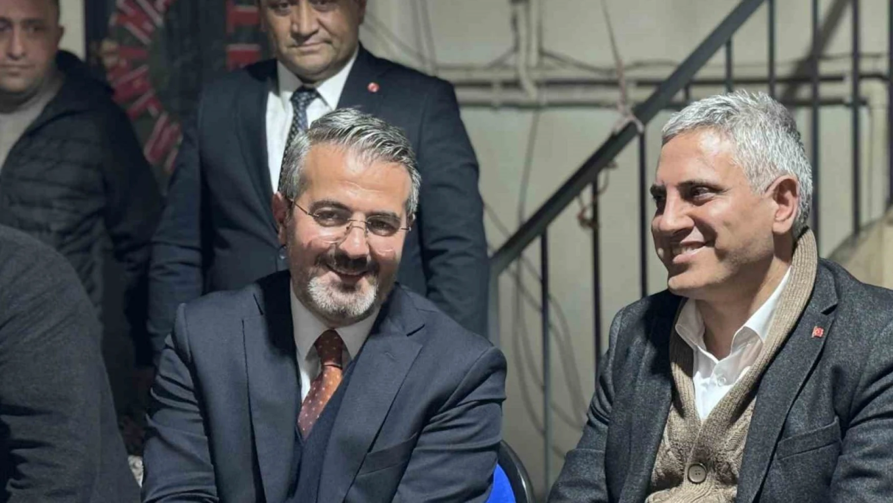 Kadir Canpolat'tan, AK Parti Horasan Belediye Başkan adayı Recep Karataş'a destek