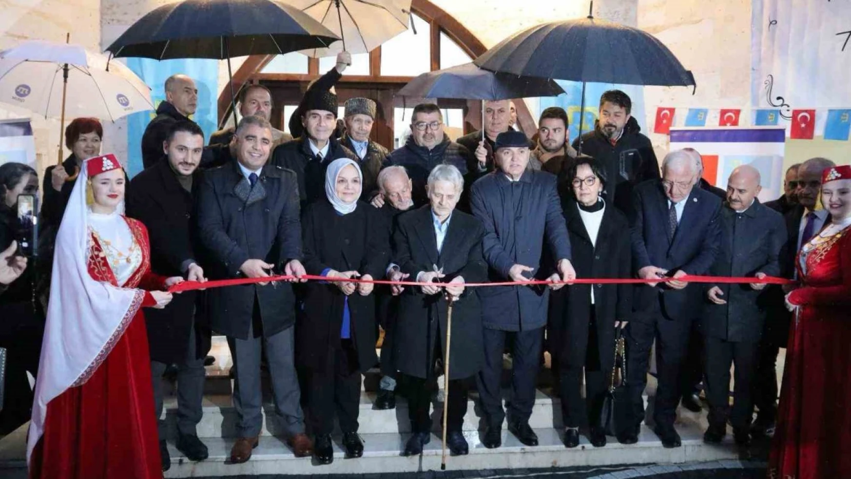 Kırım Türkleri Eğitim Ve Kültür Merkezi'ne görkemli açılış