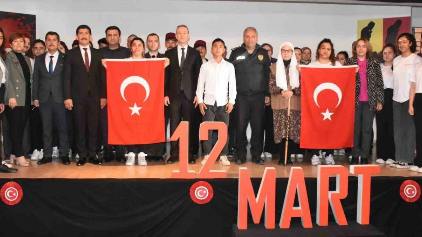 Köyceğiz'de İstiklal Marşı'nın Kabulü ve Mehmet Akif Ersoy'u Anma Programı gerçekleştirildi