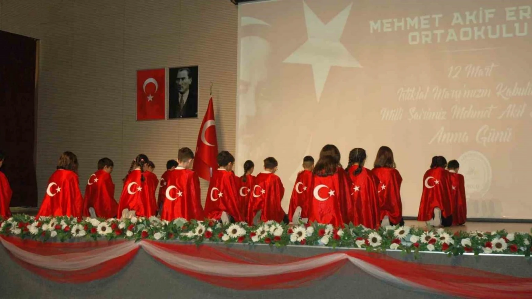 Kulu'da İstiklal Marşı'nın Kabulü ve Mehmet Akif Ersoy'u anma programı yapıldı