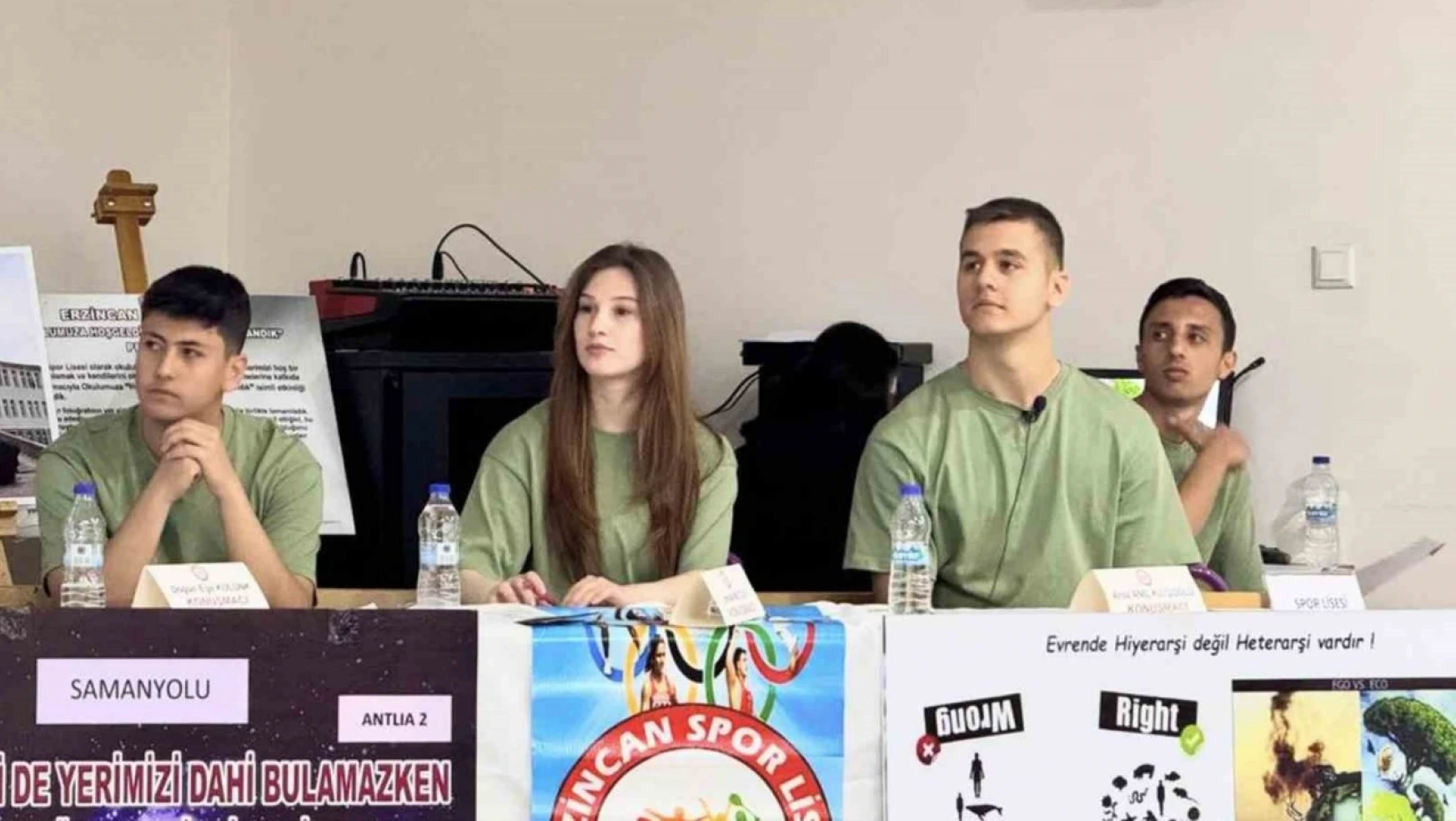Liseler arası 'Haydi Konuş' münazara yarışmasının çeyrek finali yapıldı
