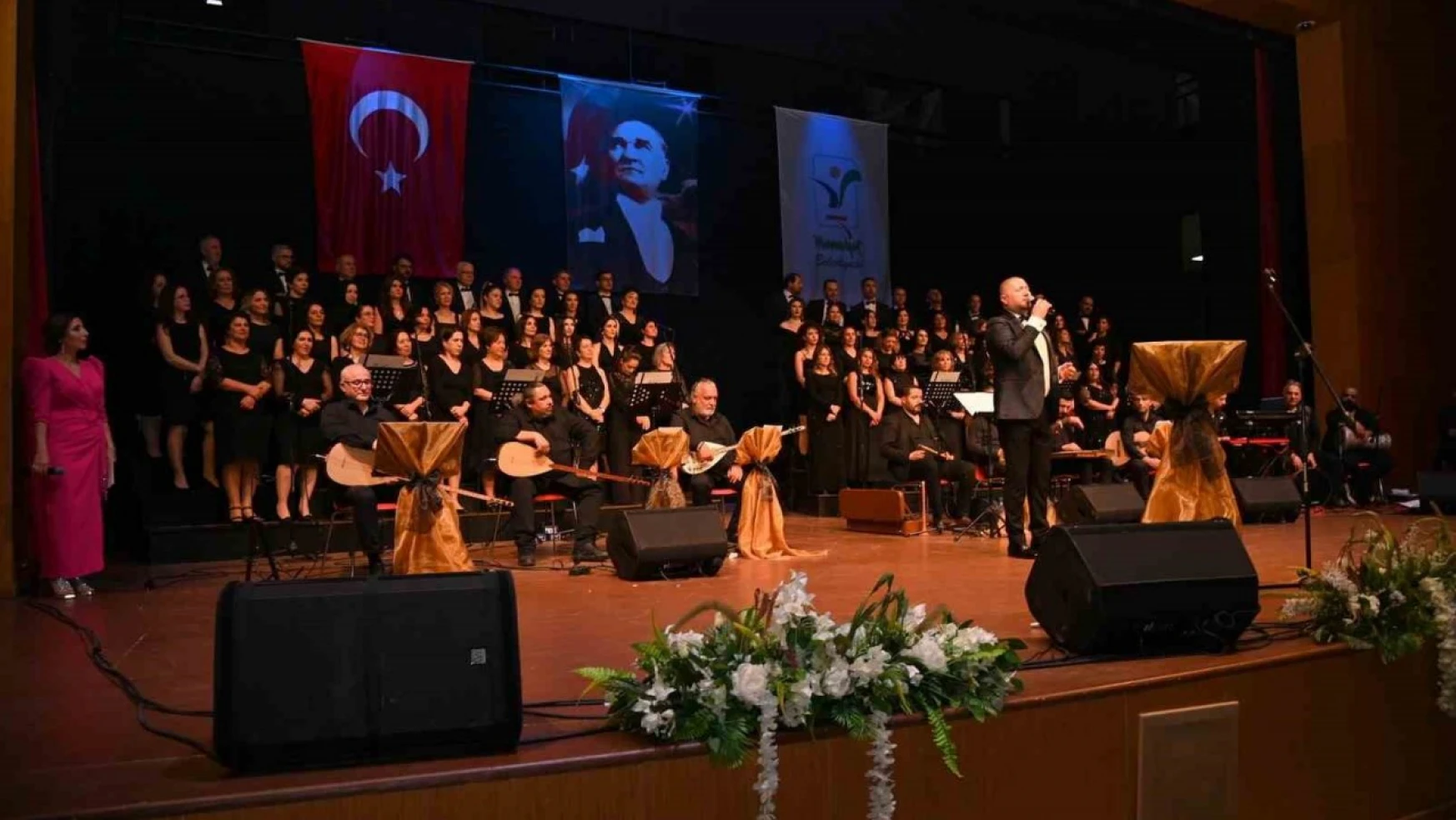 Manavgat Belediyesi THM Korosundan arabesk konseri