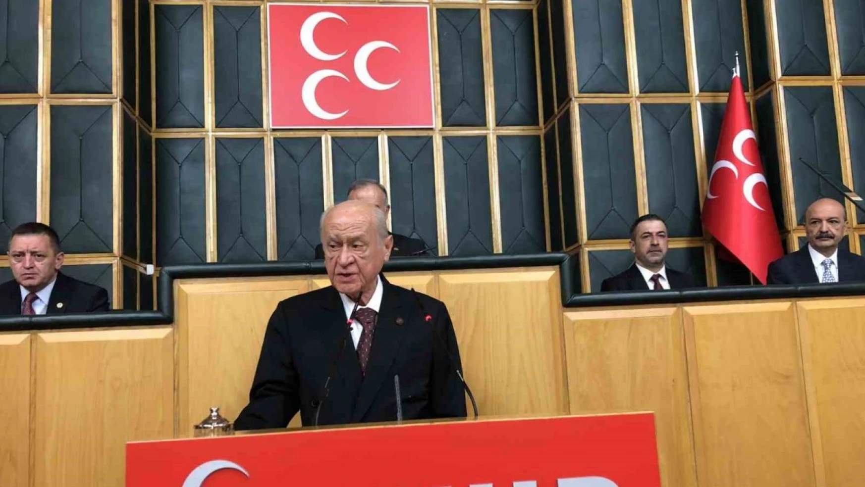 MHP Genel Başkanı Bahçeli: ''Yerelde iktidar olduk' diyenler hayal âlemindedir, Türkiye'de iktidar tektir ve o da Cumhurbaşkanlığı Kabinesidir'