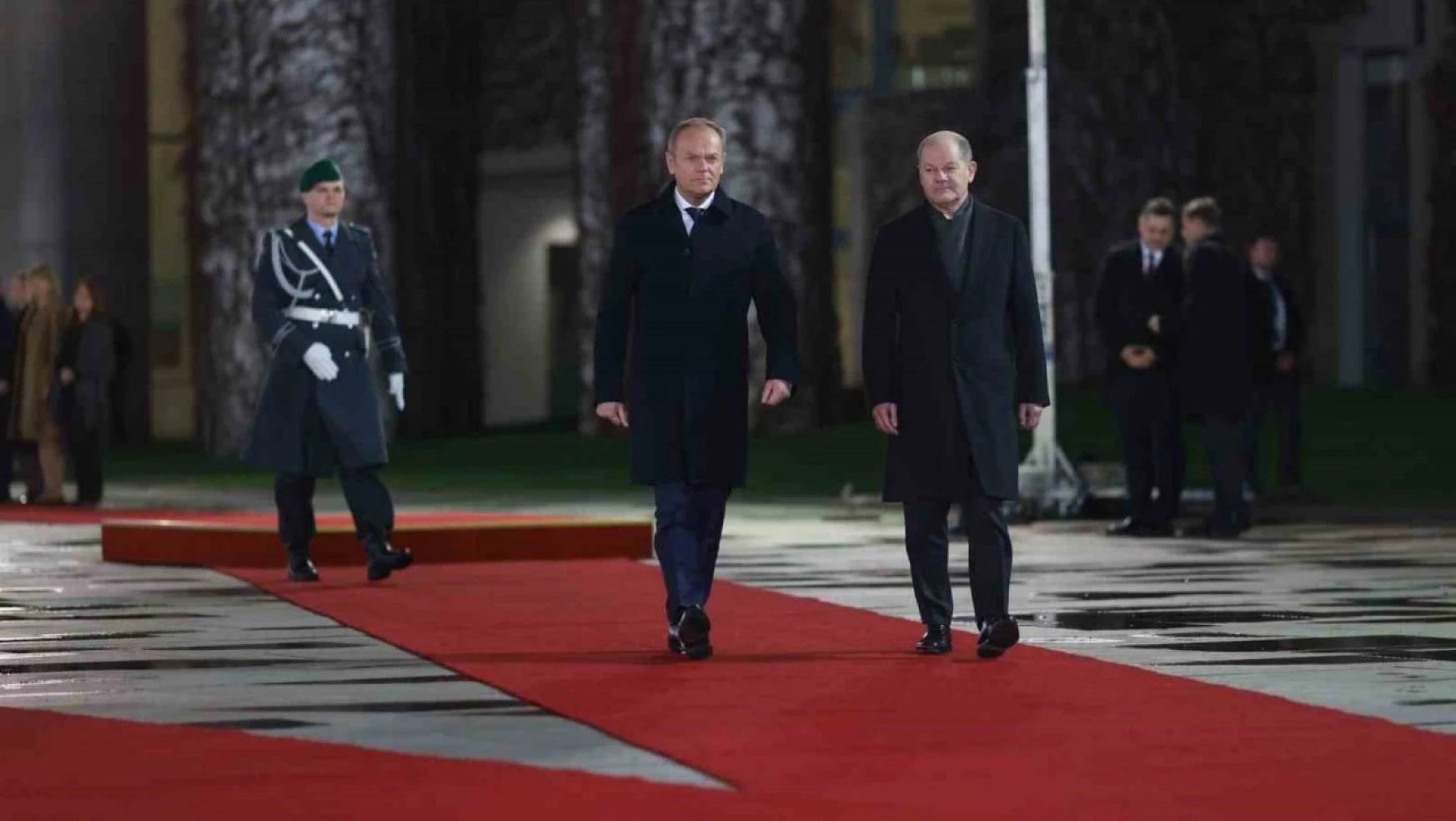 Polonya Başbakanı Tusk: 'AB olarak askeri açıdan Rusya'dan daha zayıf olmamız için hiçbir sebep yok'