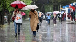 Erzincan ve çevrelerinde gök gürültülü sağanak yağış uyarısı
