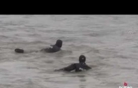 Muş'ta Karasu Nehri'ne düşen lise öğrencisini arama çalışmaları sürüyor
