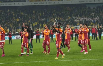 Galatasaray, Kadıköy'de iyi performansını sürdürdü