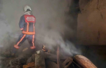 Hekimhan'da korkutan ev yangını: İkamet kullanılamaz hale geldi