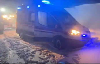 Kar esaretindeki Dere köyünde doğum sancısı: Ekipler seferber