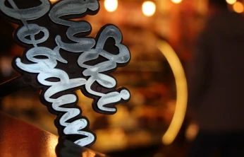 Nüfus kayıtlarındaki 1 Ocak detayı Van'ı coşturdu: Pastacılar mesaide