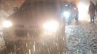 Hakkari'de çığ felaketi: Kar ve tipi altında mahsur kalanlar var