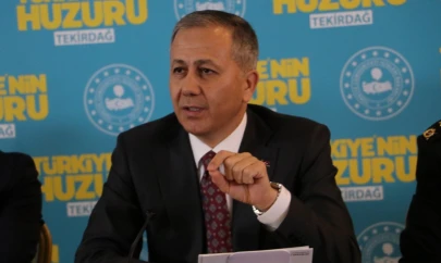 Bakan Yerlikaya: ''Sayın Özel'e saldıranın S.T. adlı şahıs olduğu tespit edilmiş ve şahıs yakalanarak gözaltına alınmıştır''