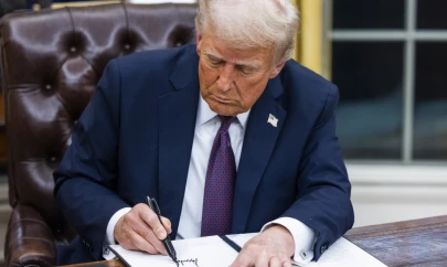 Beyaz Saray, ABD Başkanı Donald Trump'ın yarın Suudi Arabistan'da Suriye Devlet Başkanı Ahmed eş-Şara ile görüşeceğini açıkladı