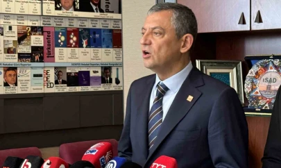 CHP Genel Başkanı Özel, TÜRKONFED'i ziyaret etti