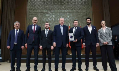 Cumhurbaşkanı Erdoğan: 'Milleti provoke eden, halkı galeyana getiren, insanımıza hakaret eden gazeteci olmaz'