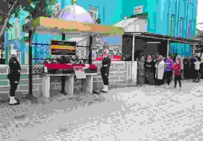 Kansere yenik düşen Kıbrıs gazisi son yolculuğuna uğurlandı