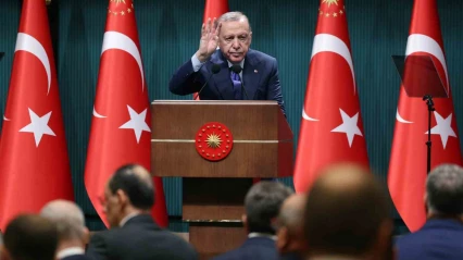 CUMHURBAŞKANI ERDOĞAN KABİNE SONRASI AÇIKLAMA YAPIYOR (CANLI YAYIN İZLE)