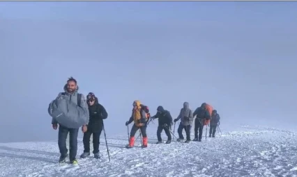 Ağrı Dağı, her mevsim dağcıların gözdesi olmaya devam ediyor