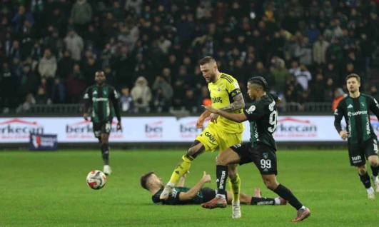 Trendyol Süper Lig: Kocaelispor: 0-Fenerbahçe:2