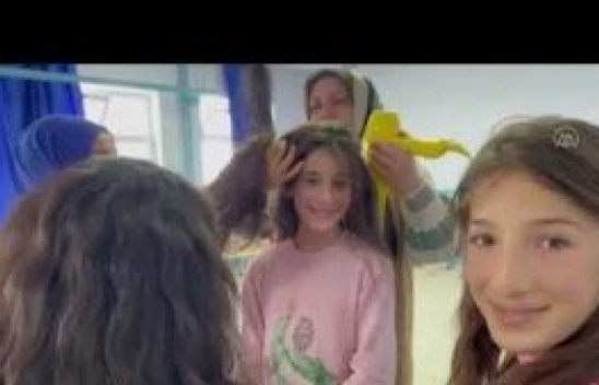 Ardahan'da 700 gönüllü köy çocuklarını tıraş etti