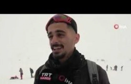 Beklenen kar yağışıyla kayak sezonu açıldı